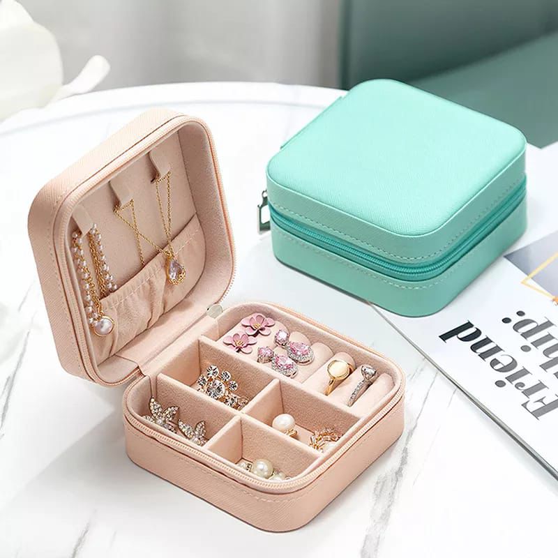 Portable Mini Jewelry Organizer Box - Travel Jewelry Storage Case - PU Leather Jewellery Box For Rings Earrings Necklace