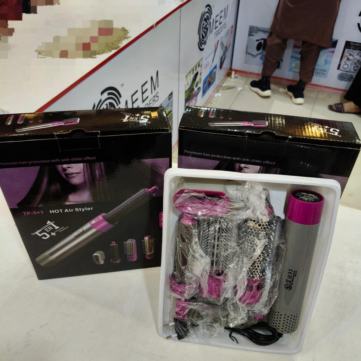 5 in 1 Hot Air Styler TP-5+1 - Hair Dryer, Curler, Straightener & Volumizer Brush Set - Premium Hair Protection With Anti-Static Effect
